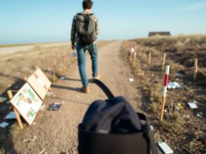 Francizat evitând obstacole vizuale